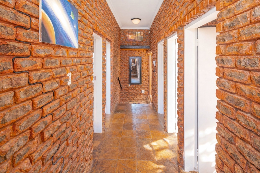 3 Bedroom Property for Sale in Meerhof North West